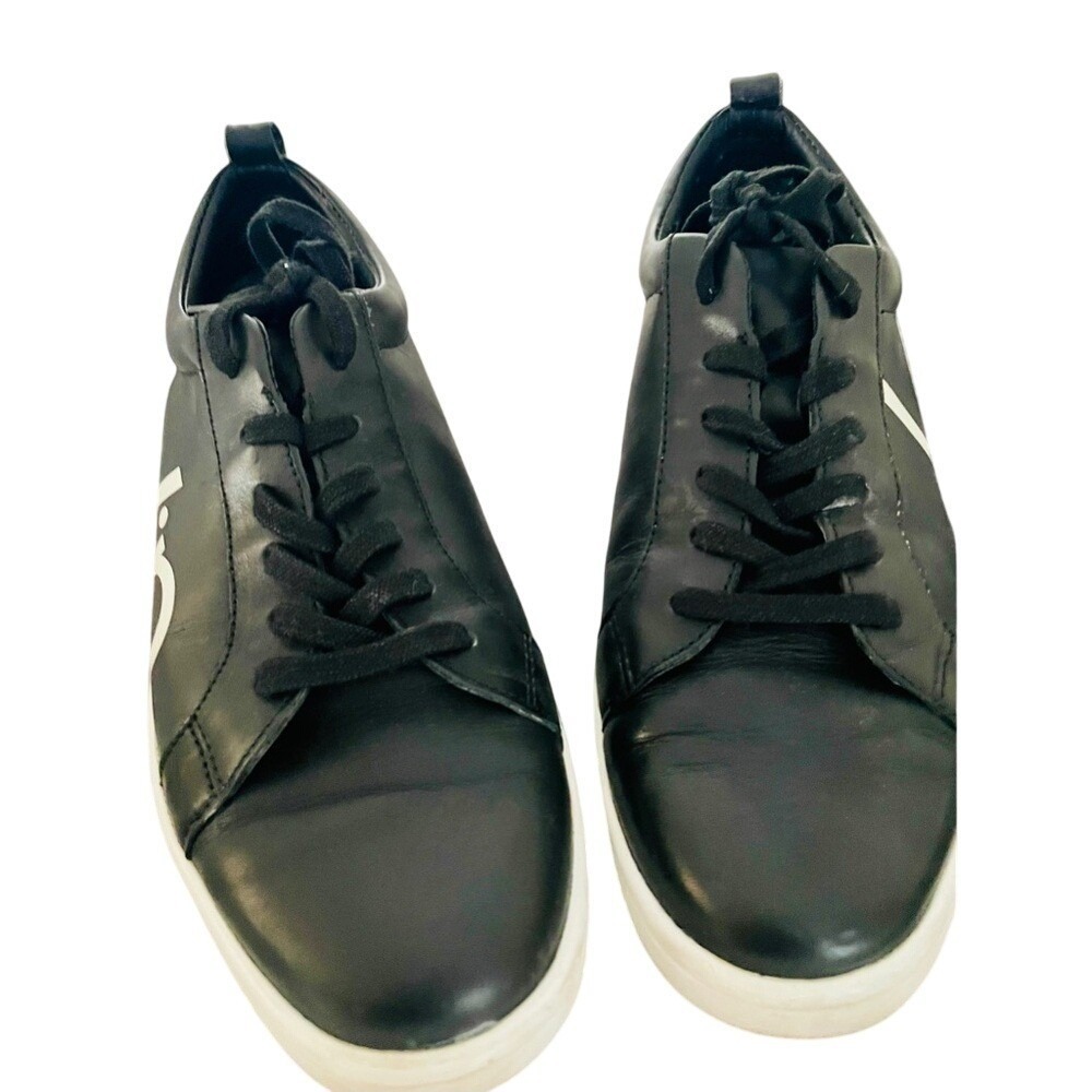 Calvin Klein Womens Black Leather Low Top Logo Sneakers White Contrast Sole - Picture 1 of 7